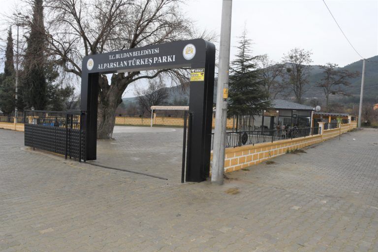 Denizli Haber Alparslantürkşeparkı (2)