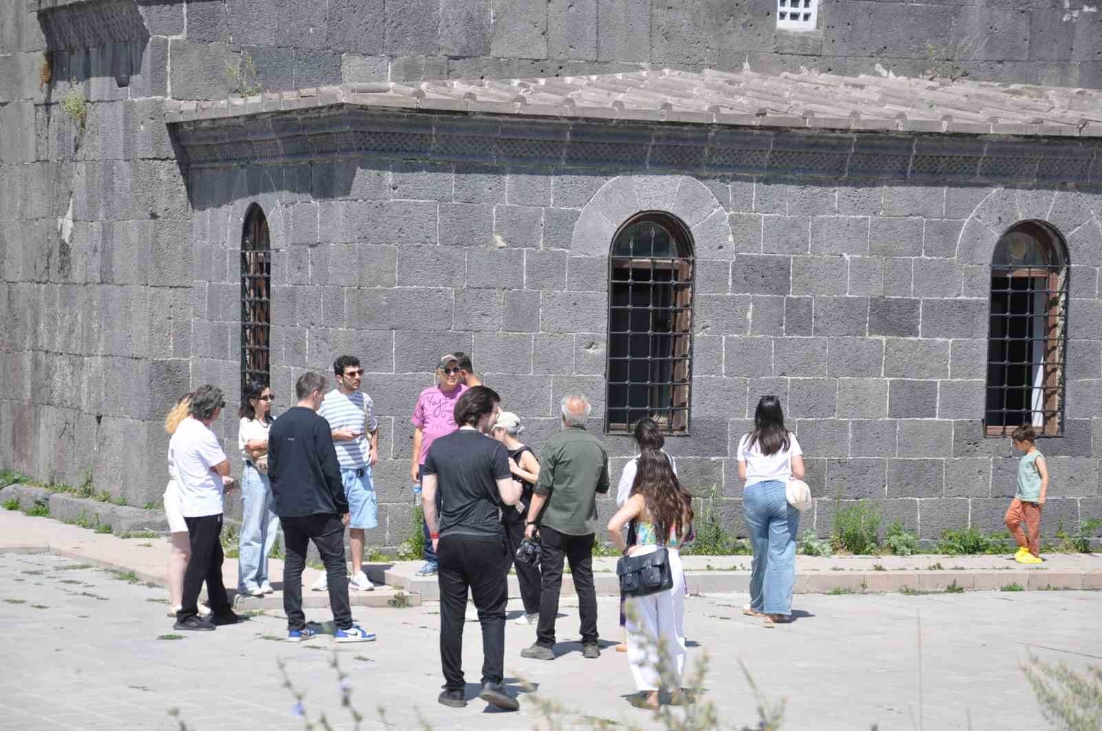 Denizli Haber Ermenistanlıgazeteciler2
