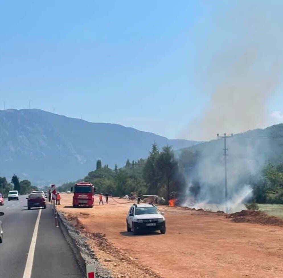Denizli Haber Denizli Yolunda Yangın