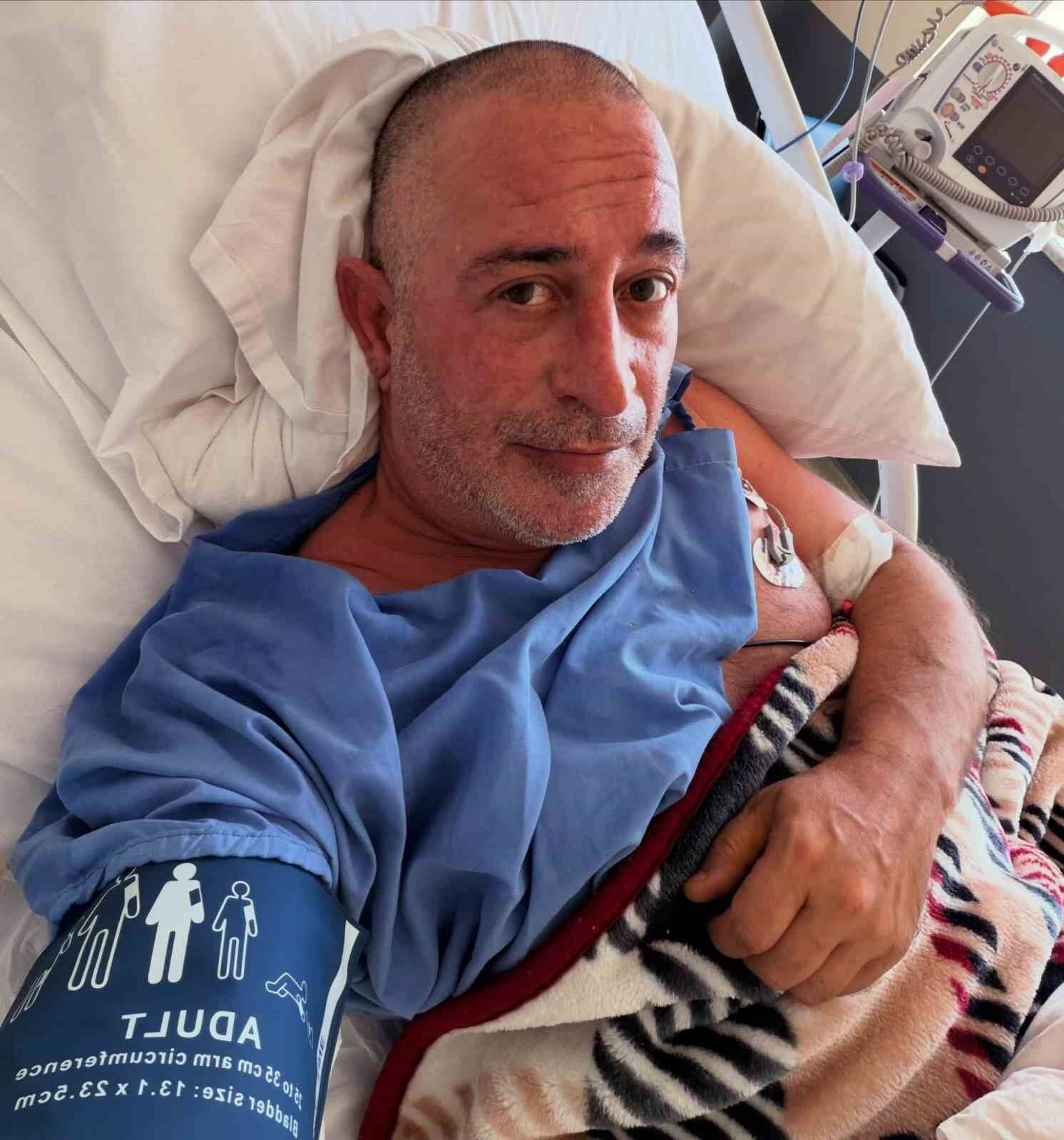 Denizli Haber Kalp Krizi Geçiren Cem Yılmaz Taburcu Oldu