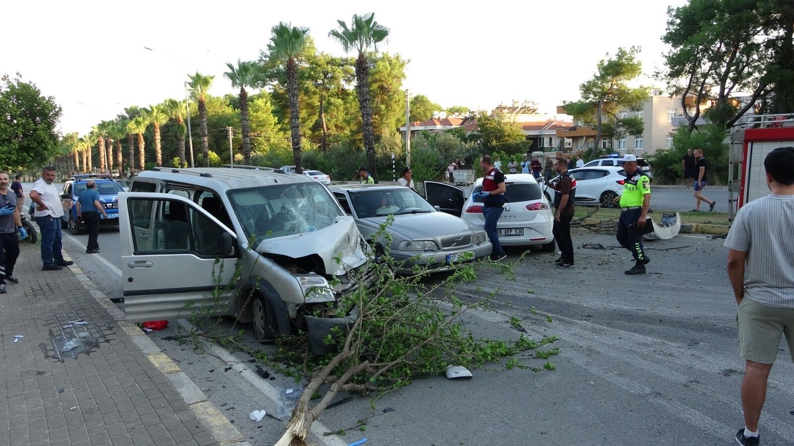 Denizli Haber Kaza Antalya (2)-1