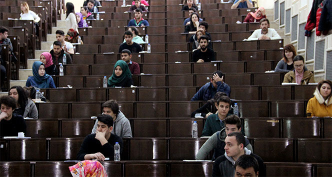 Denizli Haber Öğrenci Amfı