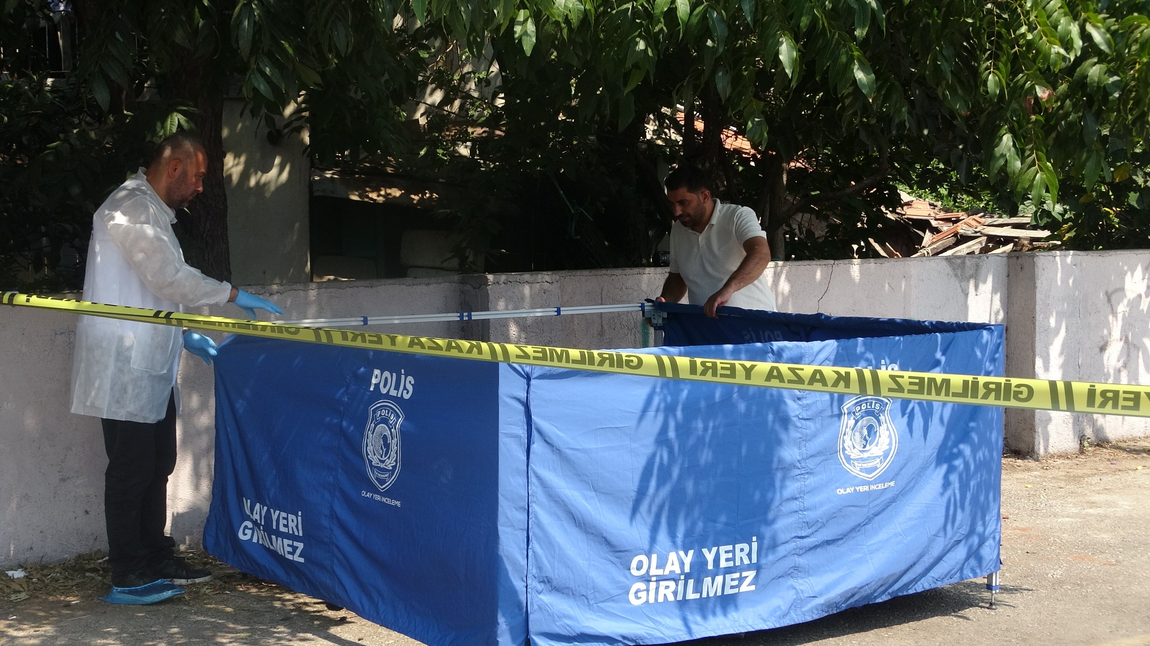 Denizli Haber Pazarda Ölü Bulundu (2)