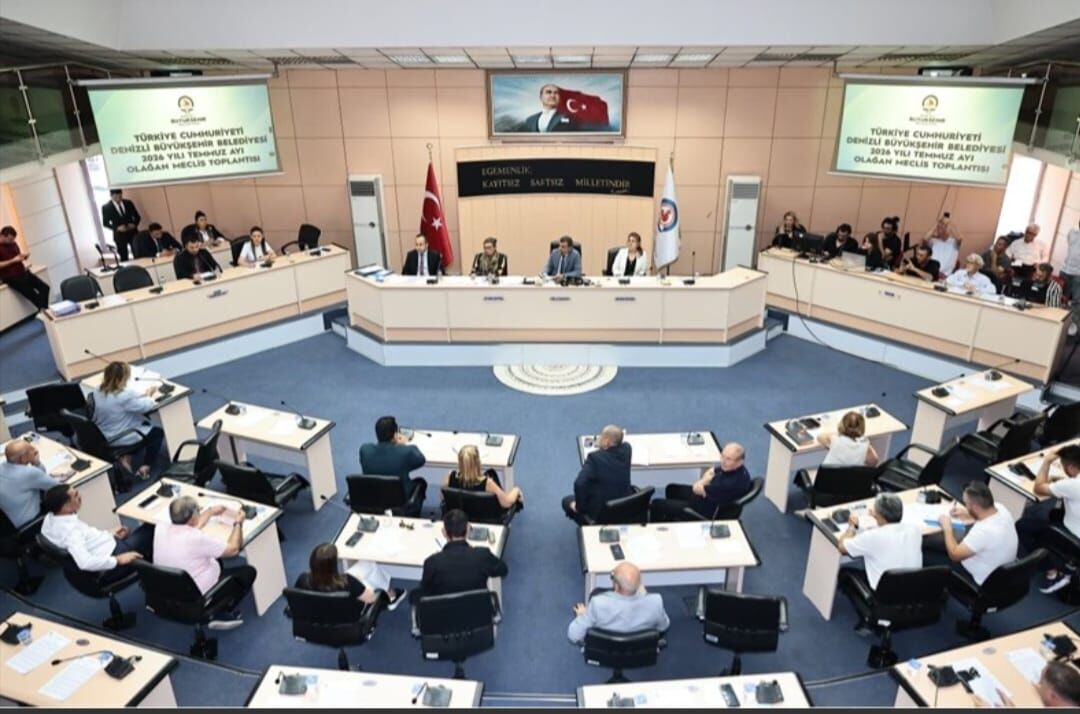 Mustafa Kemal Kaya Köşe Meclis (2)