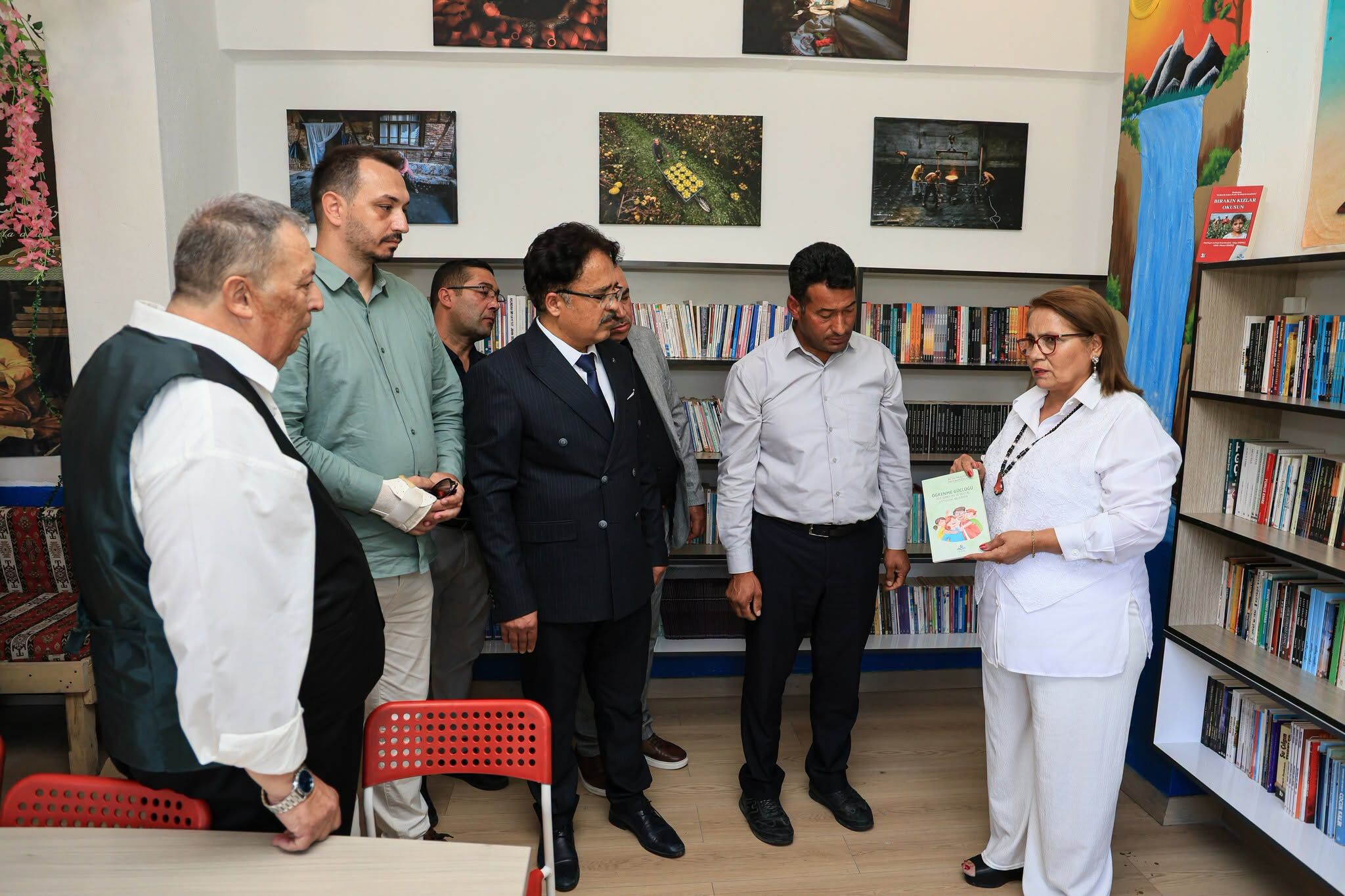 Denizli Haber Çamelikütüphaneaçıldı