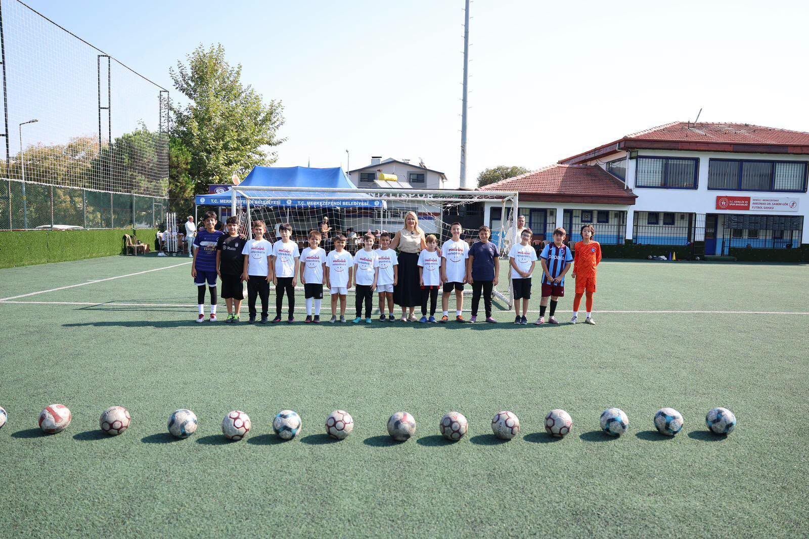 Denizli Haber Merkezefendidekaleciyetişiyor (3)