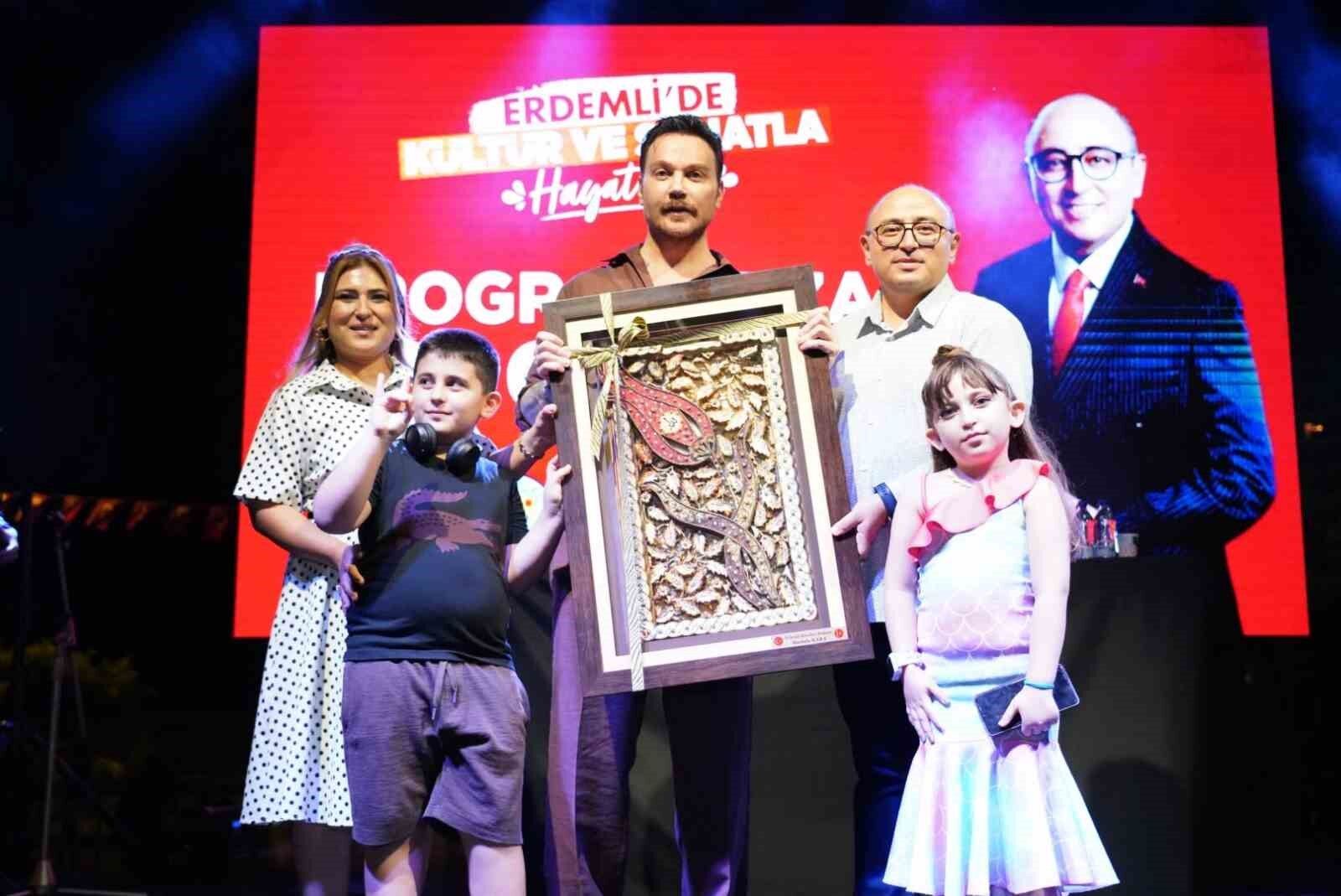 Sinan Akçıl coşturdu!