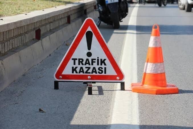 Feci kaza can aldı