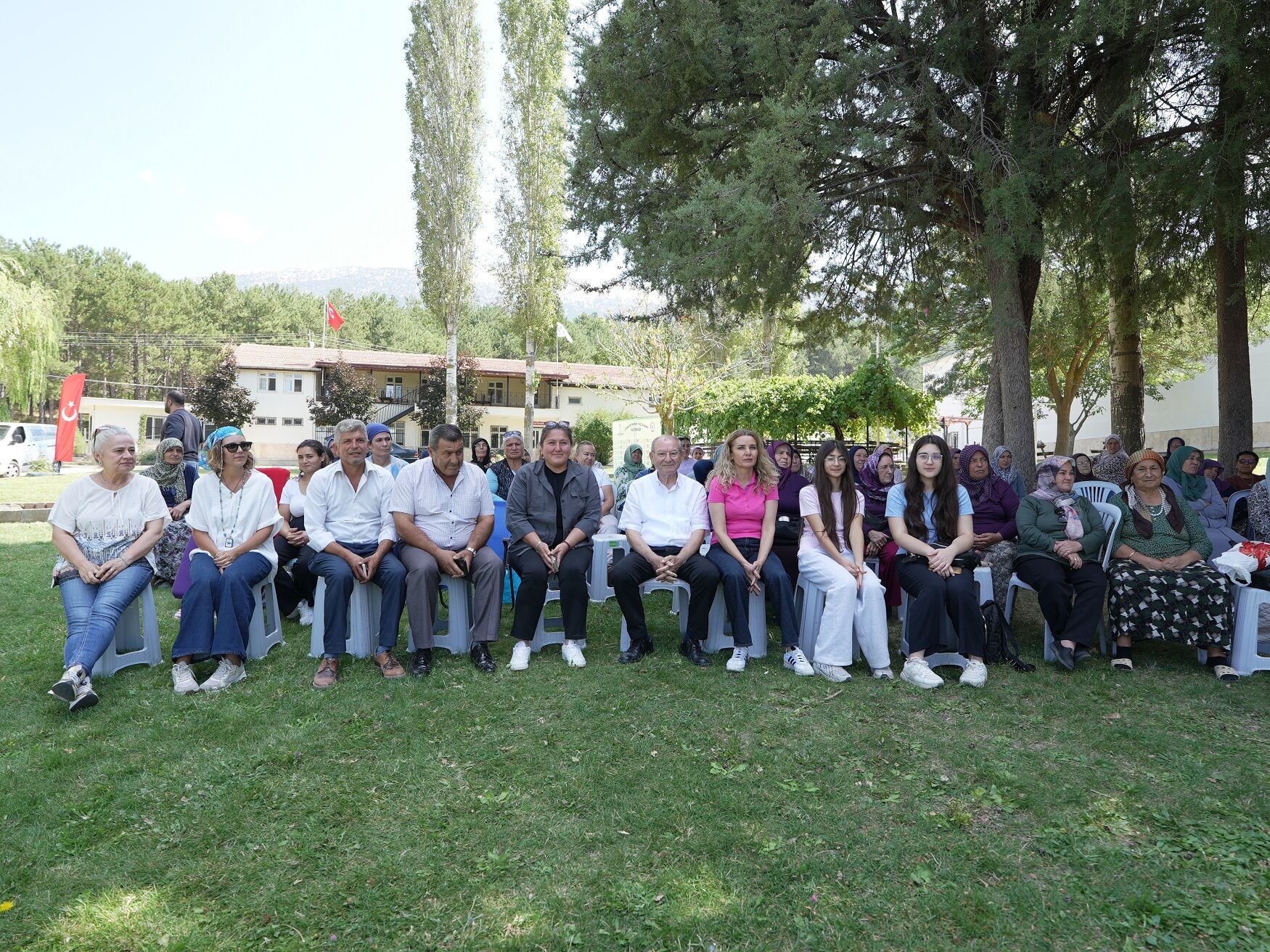 Denizli’nin Güçlü Kadınları Cankurtaran Yaz Kampı’nda Buluştu (3) (1)
