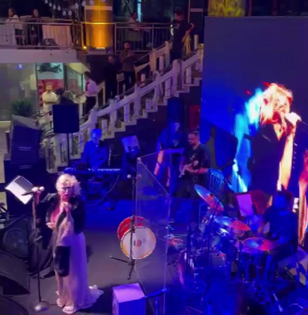 Yağmura rağmen müzik susmadı