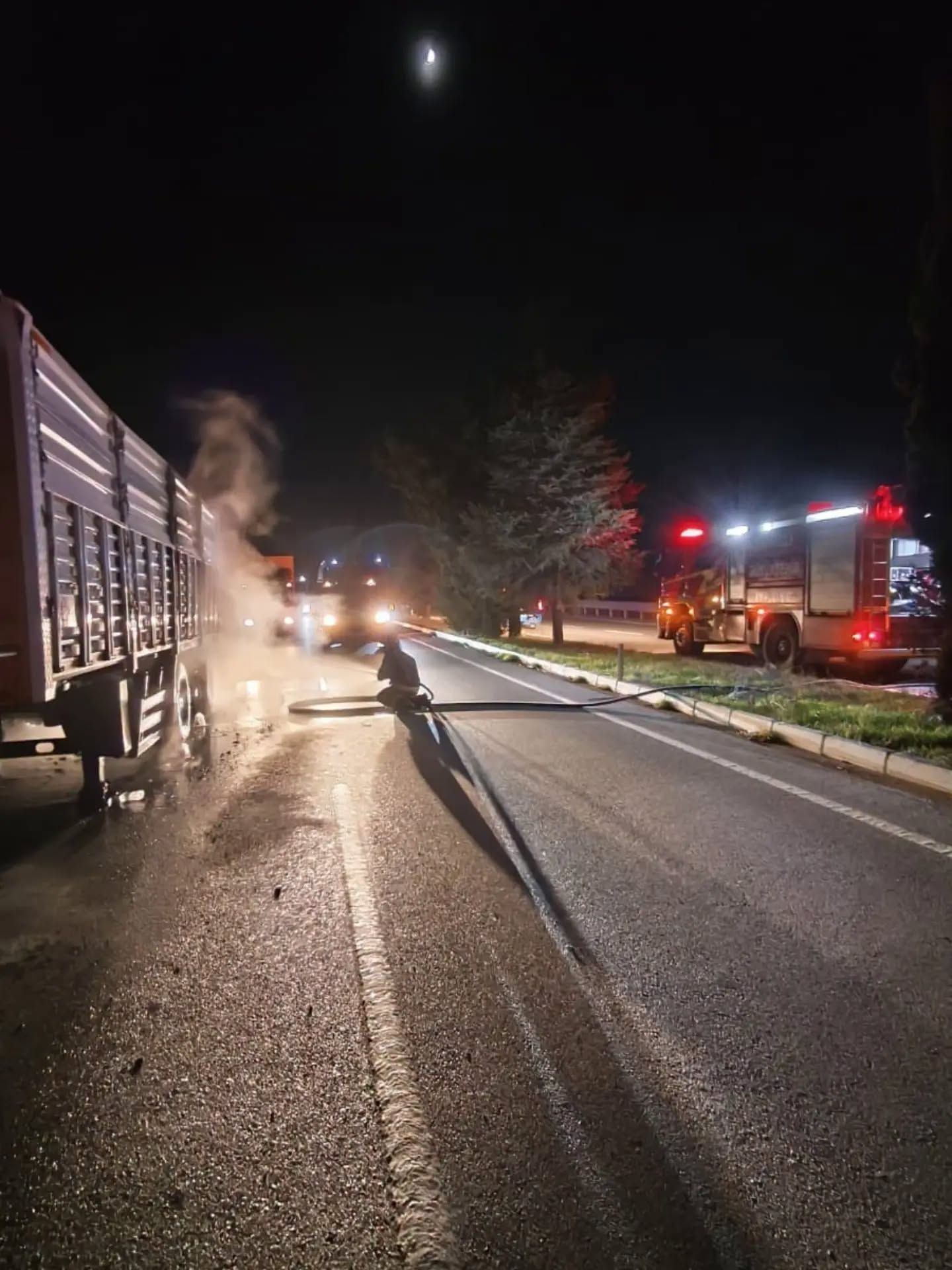 Denizli Haber Tır Yangın Acipayam211020262