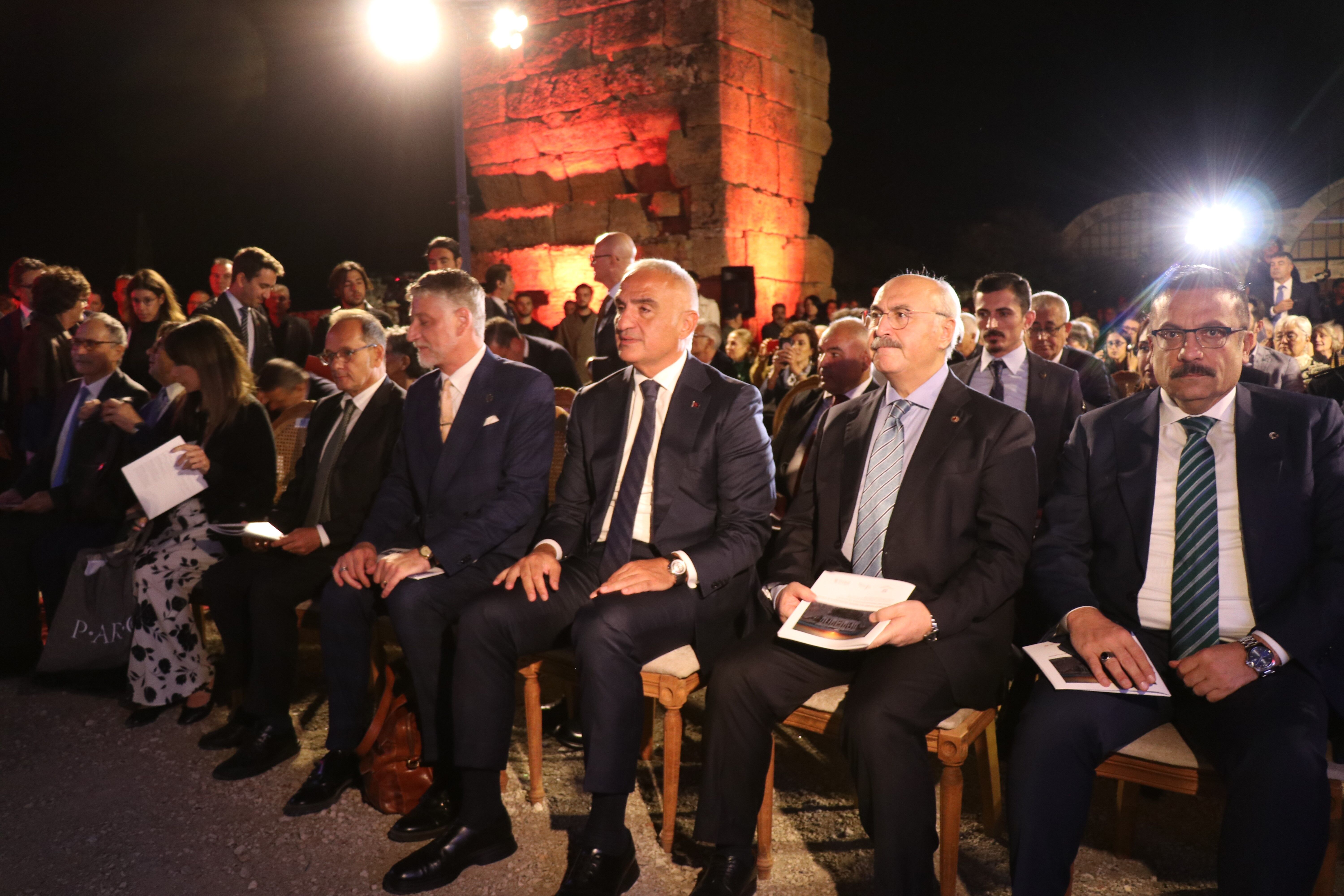 Denizli Haber Turizm Bakanı Yeni Vizyon141020261